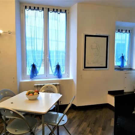 Casaviva - Grazioso Mini-Appartamento Nel Cuore Di Genova Ngoại thất bức ảnh